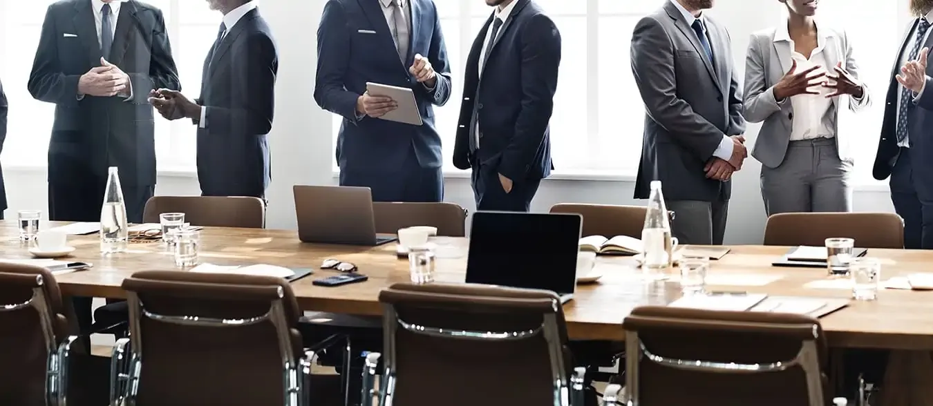 Chameleon Effect in Corporate Communication